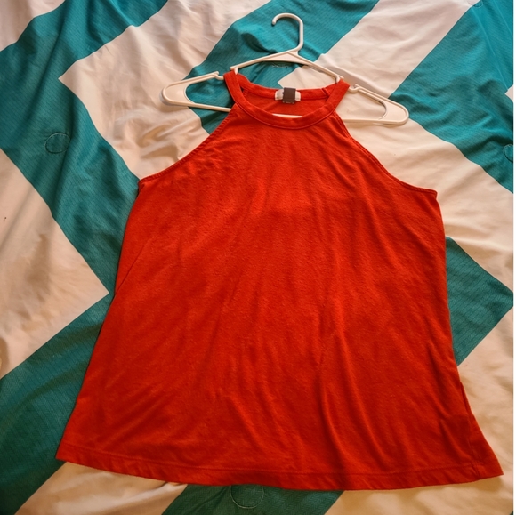 ❄B1G2 ❄ Old Navy halter tank - Picture 2 of 2